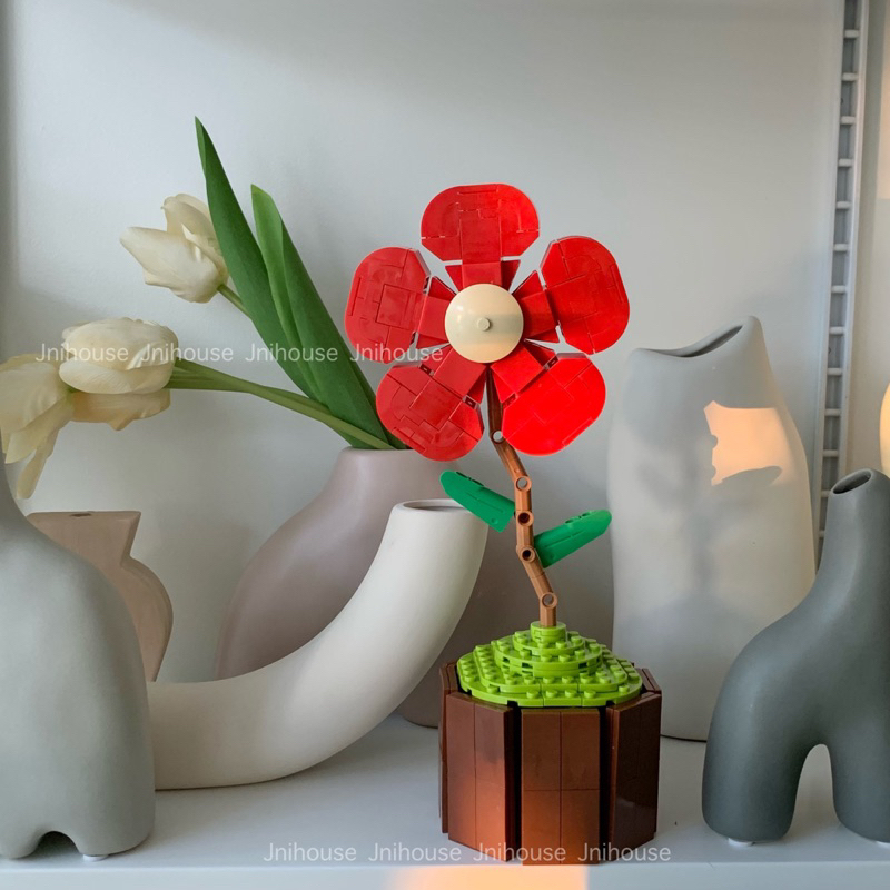 [พร้อมส่ง] Jnihouse : Red Flower Bricks ตัวต่อดอกไม้สีแดง