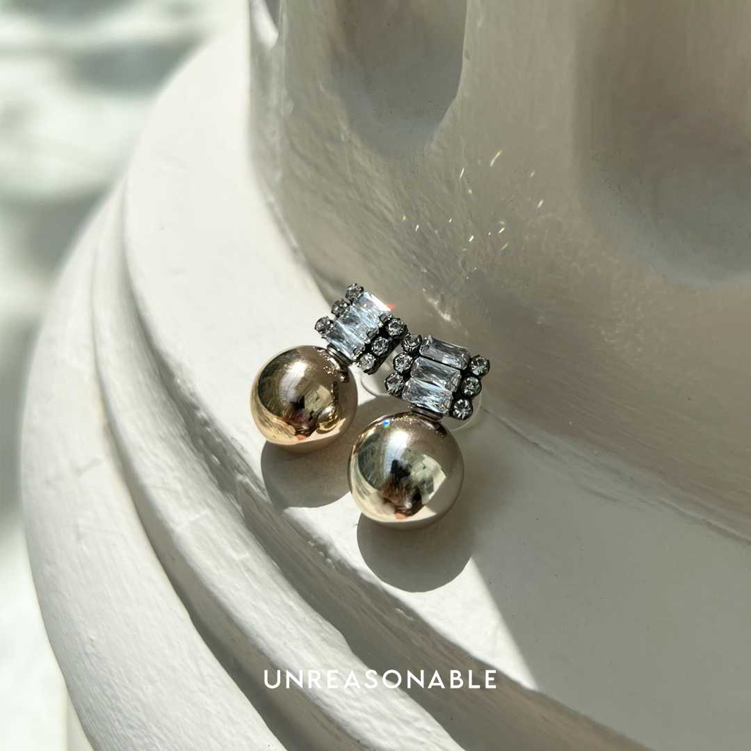 ต่างหู สีทอง ต่างหูคลิป ต่างหูก้านเงินแท้ น้ำหนักเบา สวยใส่สบาย UA0881-02 Unreasonable Accessories
