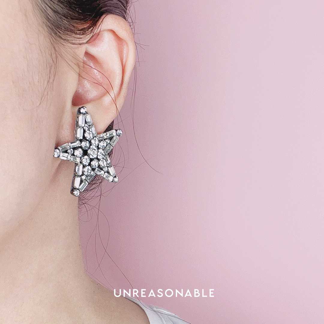 I am a rock star ต่างหู Star Earrings ต่างหูคลิป ต่างหูก้านเงินแท้ น้ำหนักเบา UA0826-01 Unreasonable Accessories