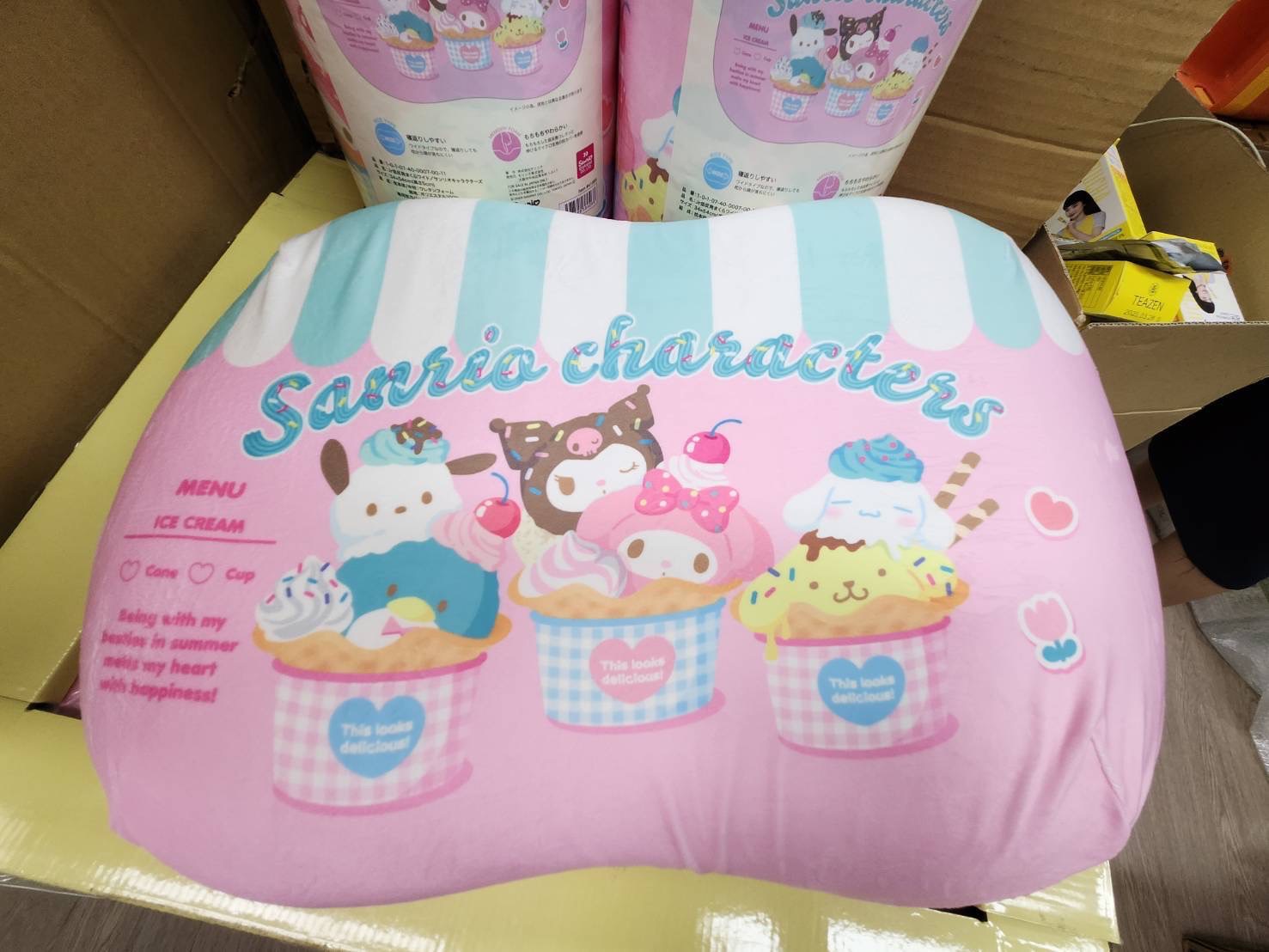 หมอนเด็ก memory foam 3D ลาย sanrio characters