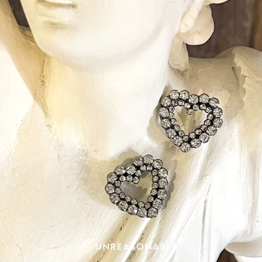 ต่างหูหัวใจ Crystal Mini Heart ต่างหูคลิป ต่างหูก้านเงินแท้ UA0915-01 Unreasonable Accessories