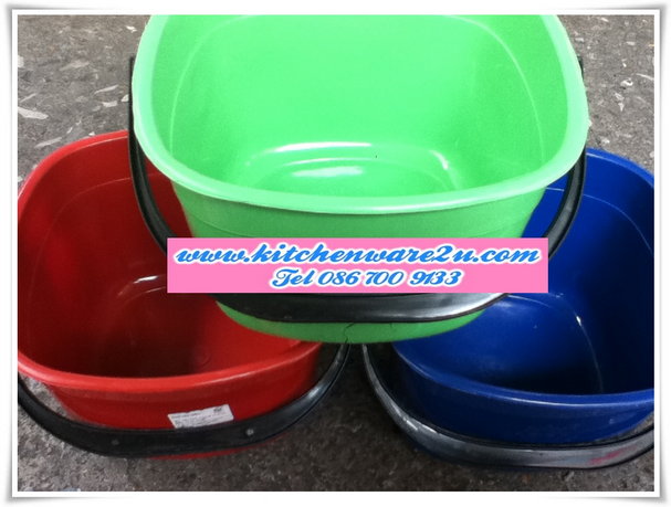 P00447 ถังน้ำสี่เหลี่ยมจตุรัส (24*24*15.5 cm) No.999 (ราคาส่งต่อ 1 โหล:12 ใบ)