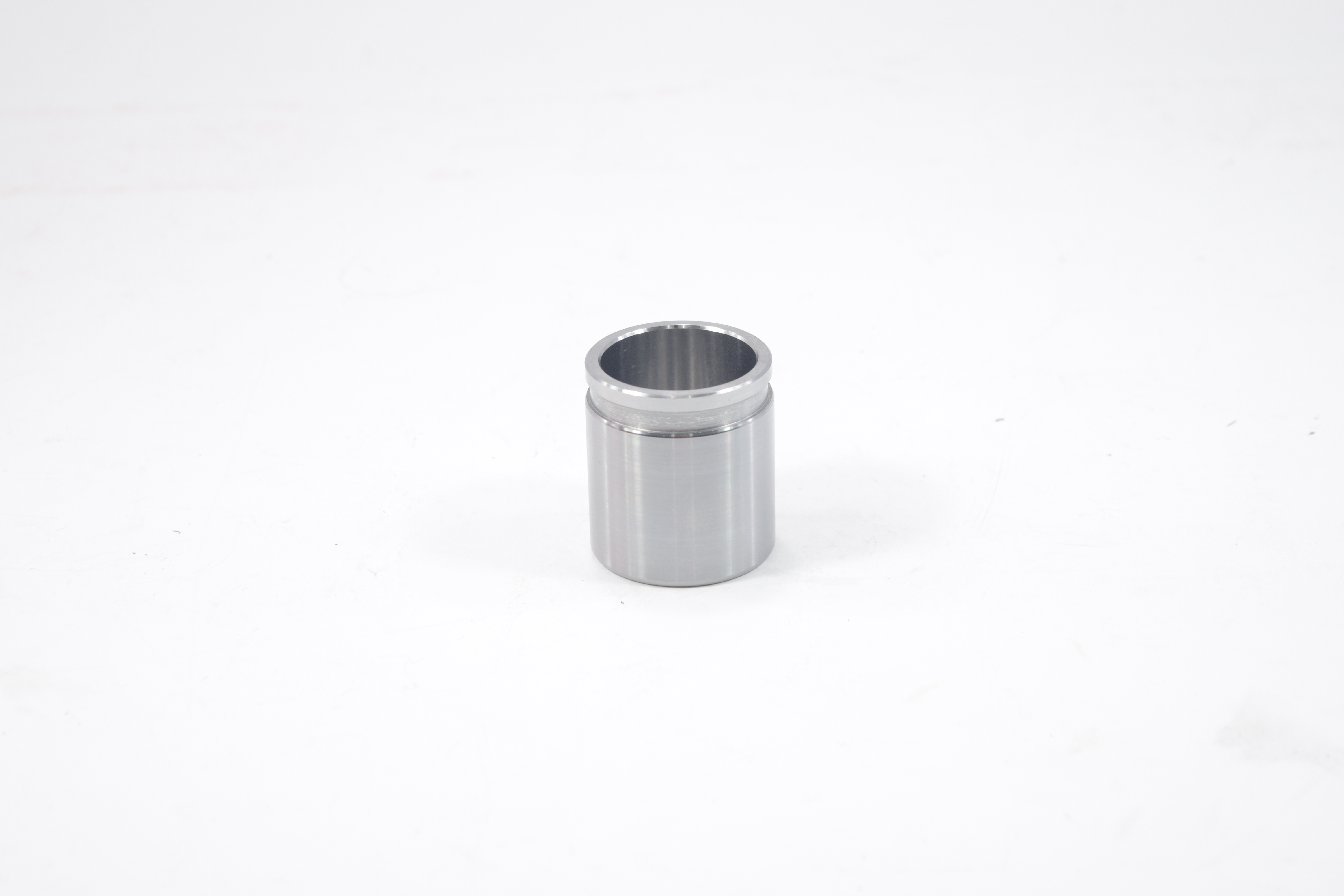 ลูกสูบดิสเบรค NISSAN E24 / E25 ( FRONTIER 4WD ) นิสสัน เออแวนด์ / 3PD-4860 / 41121 - 09G02 / ขนาด วงนอก 42.80 สูง 47.60 (จำนวน 1 ชิ้น) (CALIPER PISTON)