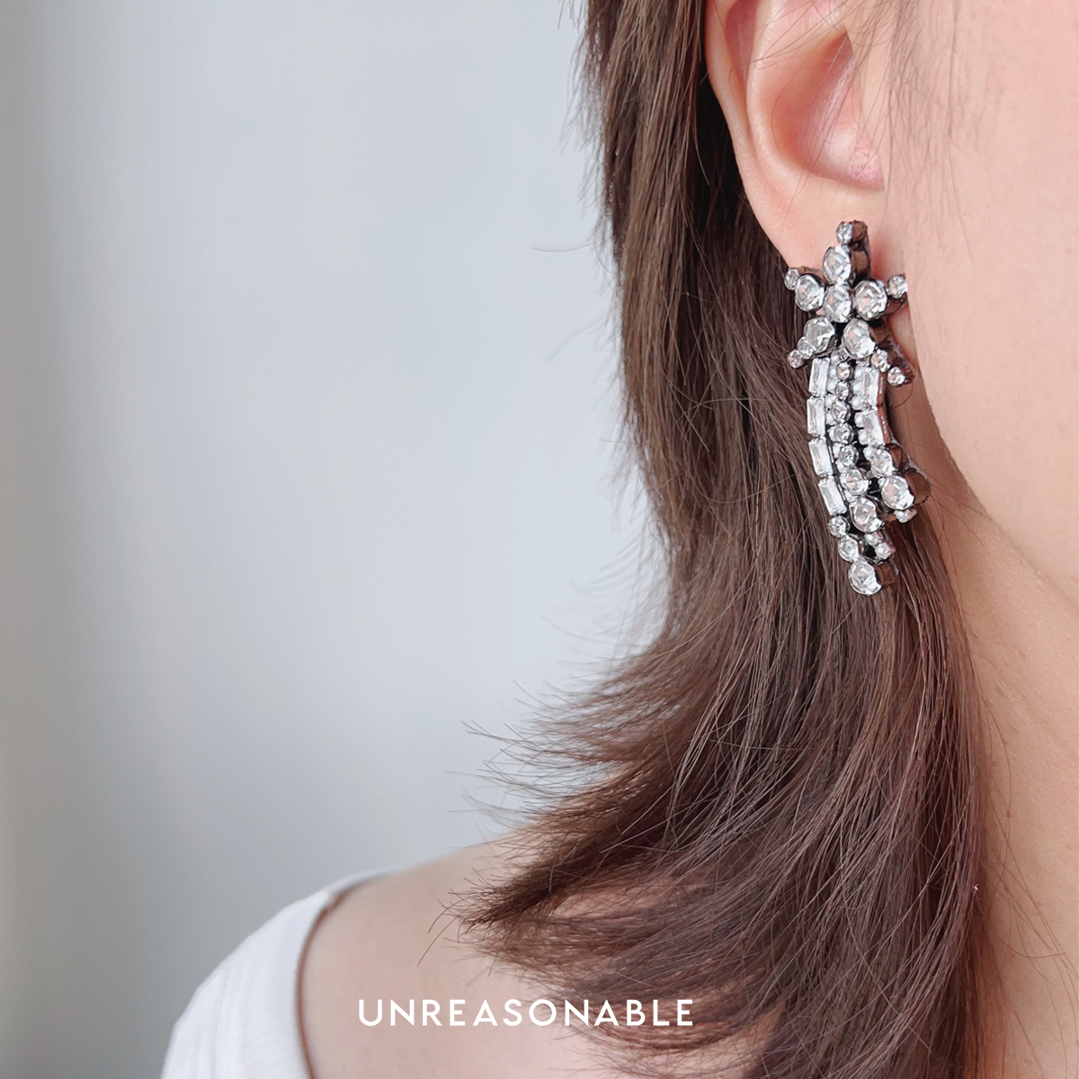 ต่างหูดาว ต่างหูคลิป ต่างหูก้านเงินแท้ Shooting Star Earrings UA0981-01 Unreasonable Accessories