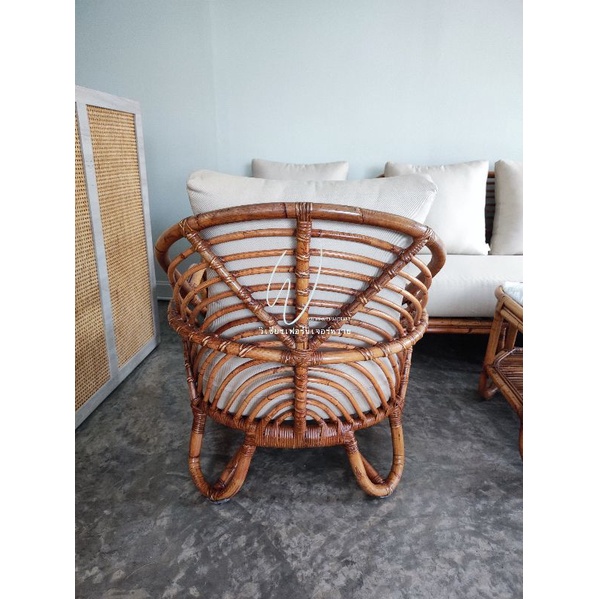 เก้าอี้อาร์มแชร์หวายแท้ติดเปลือกพร้อมเบาะหนานุ่ม