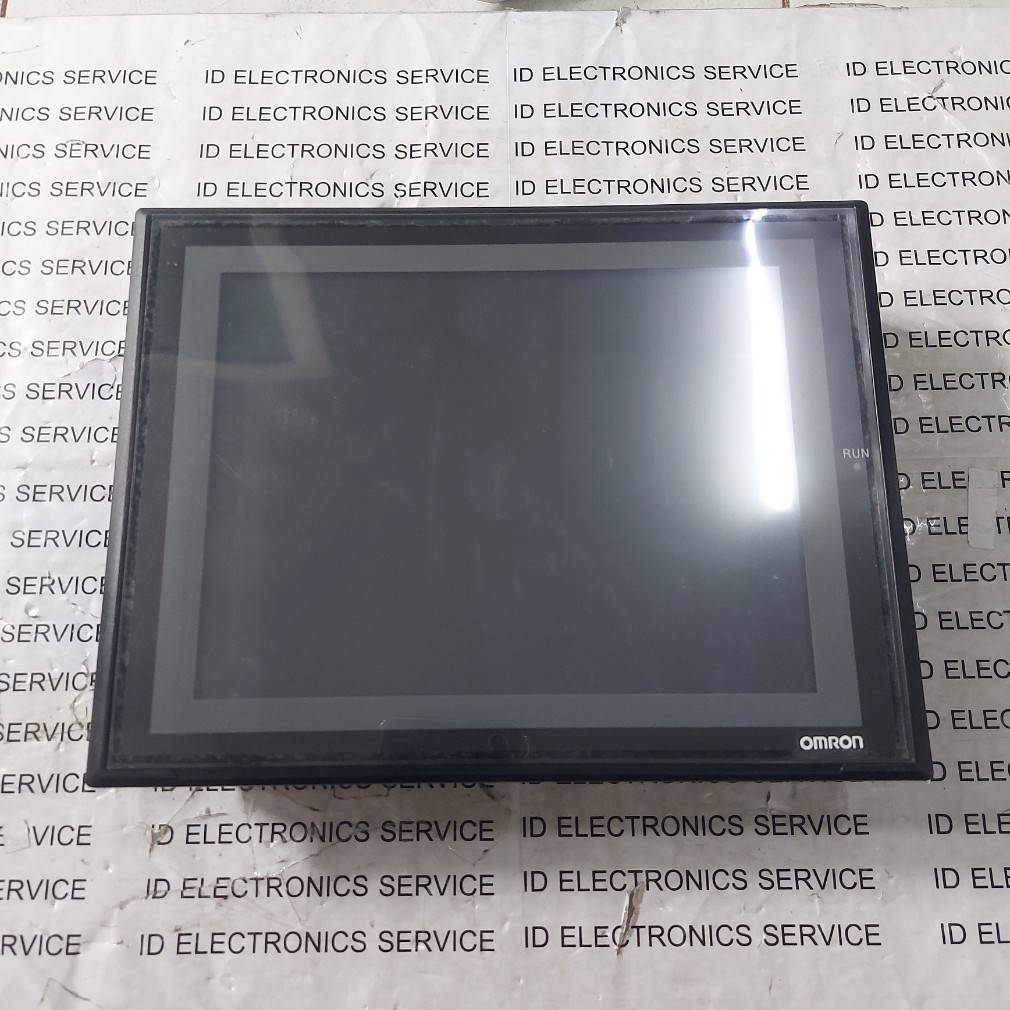 LCD TOUCH SCREEN " OMRON " MODEL : NS8-TV00B-V2