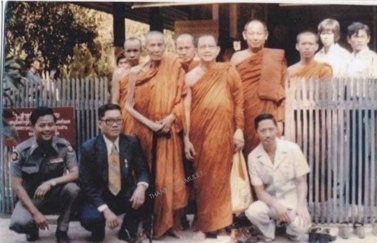 พระปิดตารุ่นแรก (หลวงปู่โต๊ะ วัดประดู่ฉิมพลี ปลุกเสก ตะกรุดเงิน 9ดอก [วัดชัยมงคล เชียงใหม่ ปี2522 รับประกันแท้ตลอดชีพ