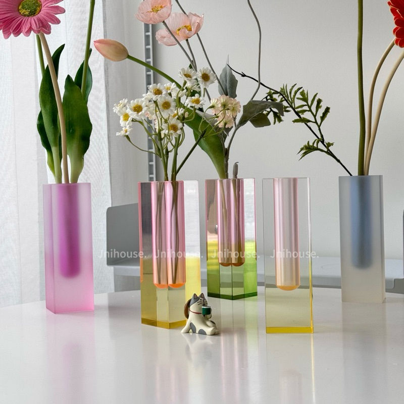 [พร้อมส่ง] Jnihouse : แจกันอะครีลิค (Acrylic vase)