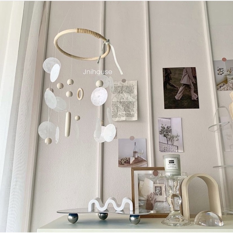 [พร้อมส่ง] Jnihouse : Natural Seashell Wind Chime โมบายเปลือกหอย ร้อยลูกปัดไม้