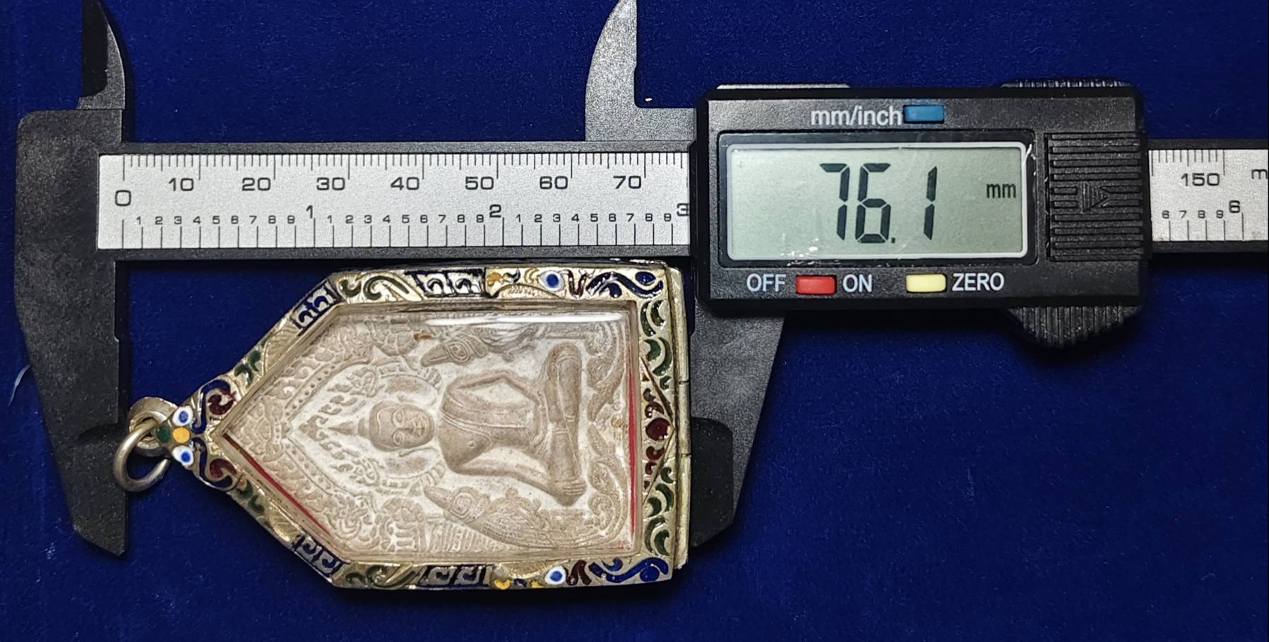 พระขุนแผน กุมารทอง สาริกาเรียกทรัพย์ ครูบาพิรุณ สิริจันโท วัดชัยมงคล จ.เชียงใหม่ (ใส่กรอบเงินพร้อมใช้งาน)