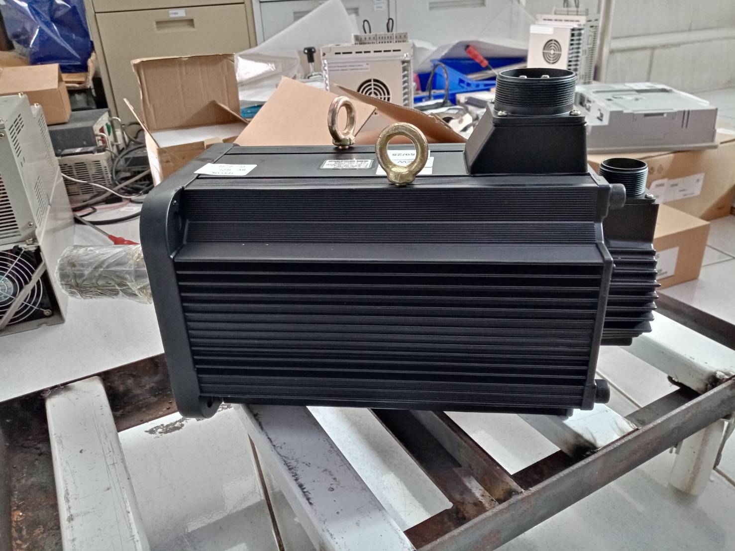 SGMGH-75ACA61 SERVO MOTOR "YASKAWA"