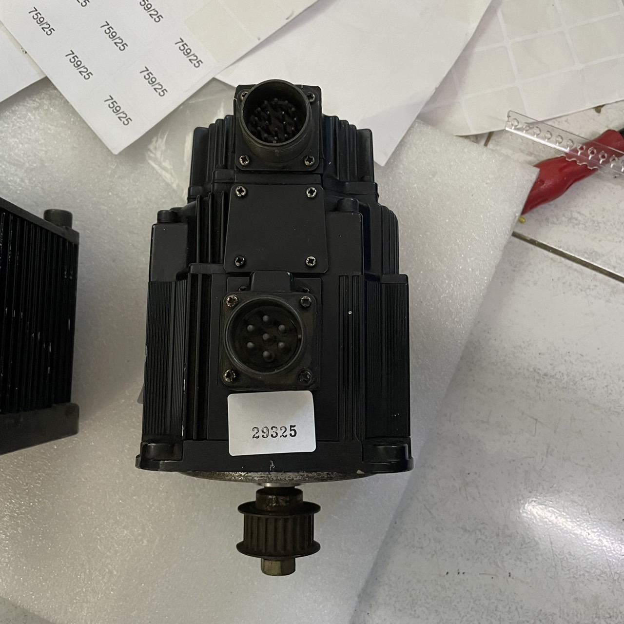 SGMGH-05ACA5B SERVO MOTOR "YASKAWA"