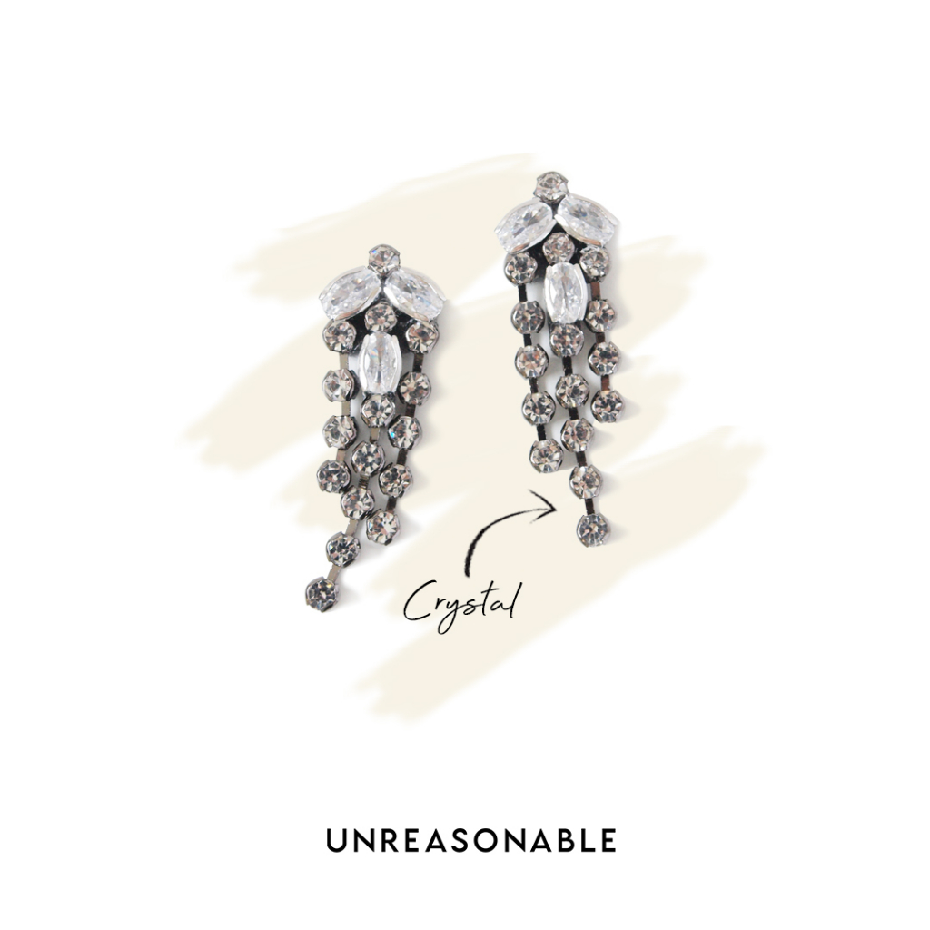 ต่างหู Crystal ต่างหูคลิป ต่างหูก้านเงินแท้ น้ำหนักเบา สวยใส่สบาย UA0856-01 Unreasonable Accessories
