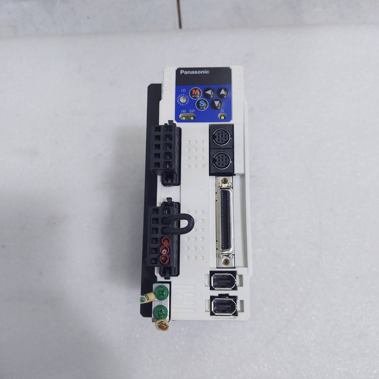 SERVO DRIVE " PANASONIC " MODEL : MCDDT3520L01