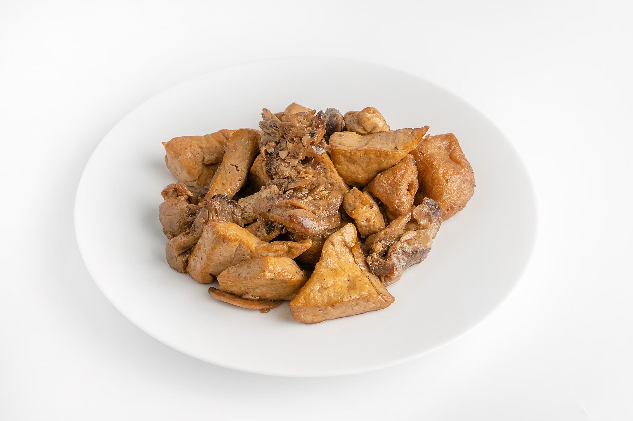 ผัดพะโล้แห้งเจ (Stir fried tofu with Chinese five spices)