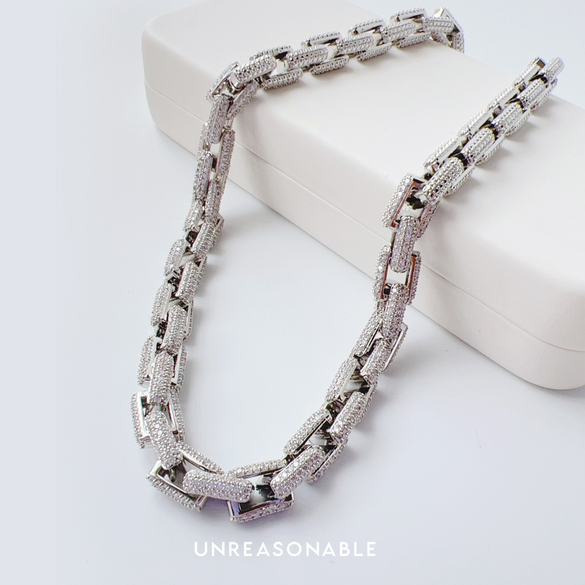 สร้อยคอเพชร CZ สุดวิ้ง สวยหรูดูแพงเป็นที่สุด UA1011-01 Unreasonable Accessories