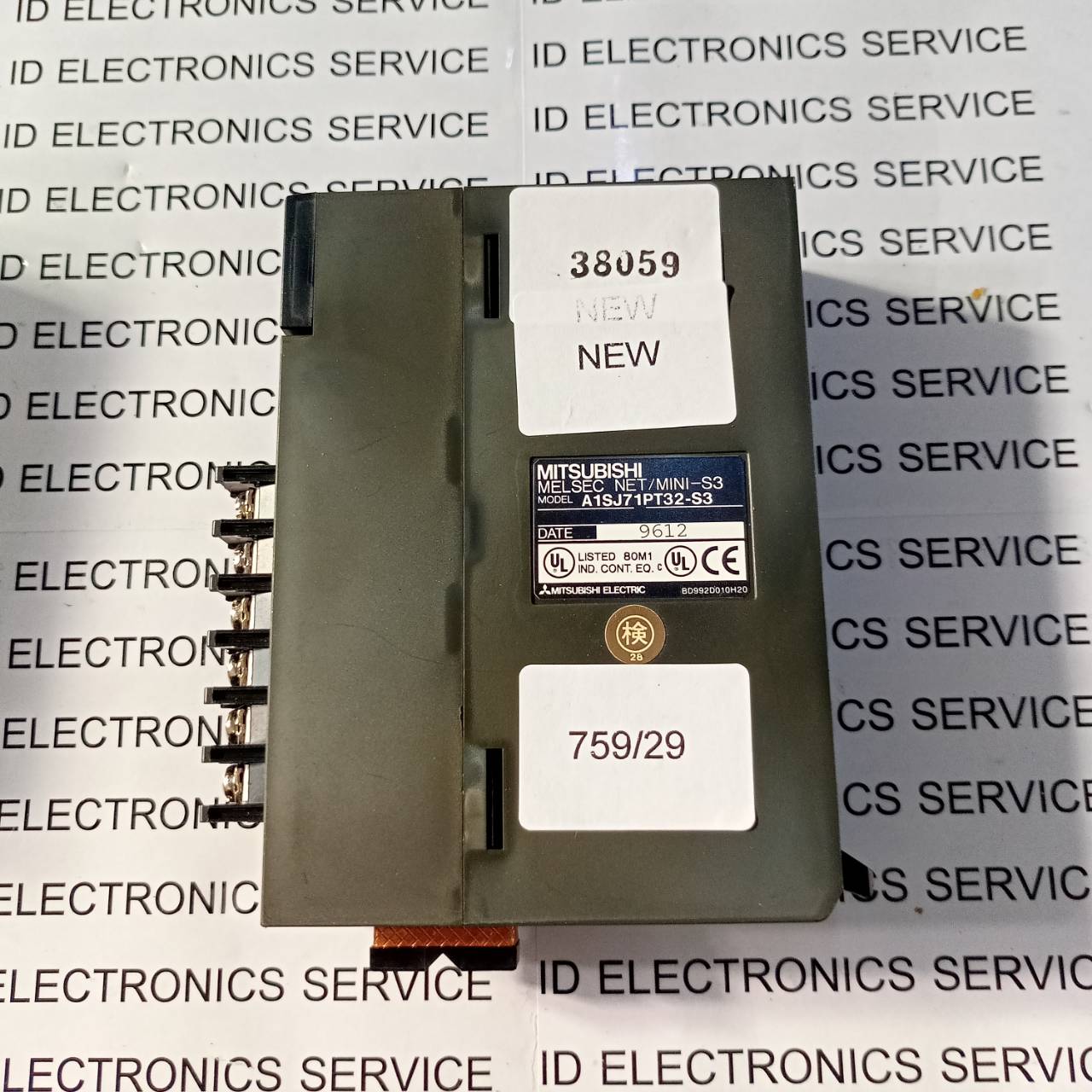 PLC " MITSUBISHI " MODEL : A1SJ71PT32-S3