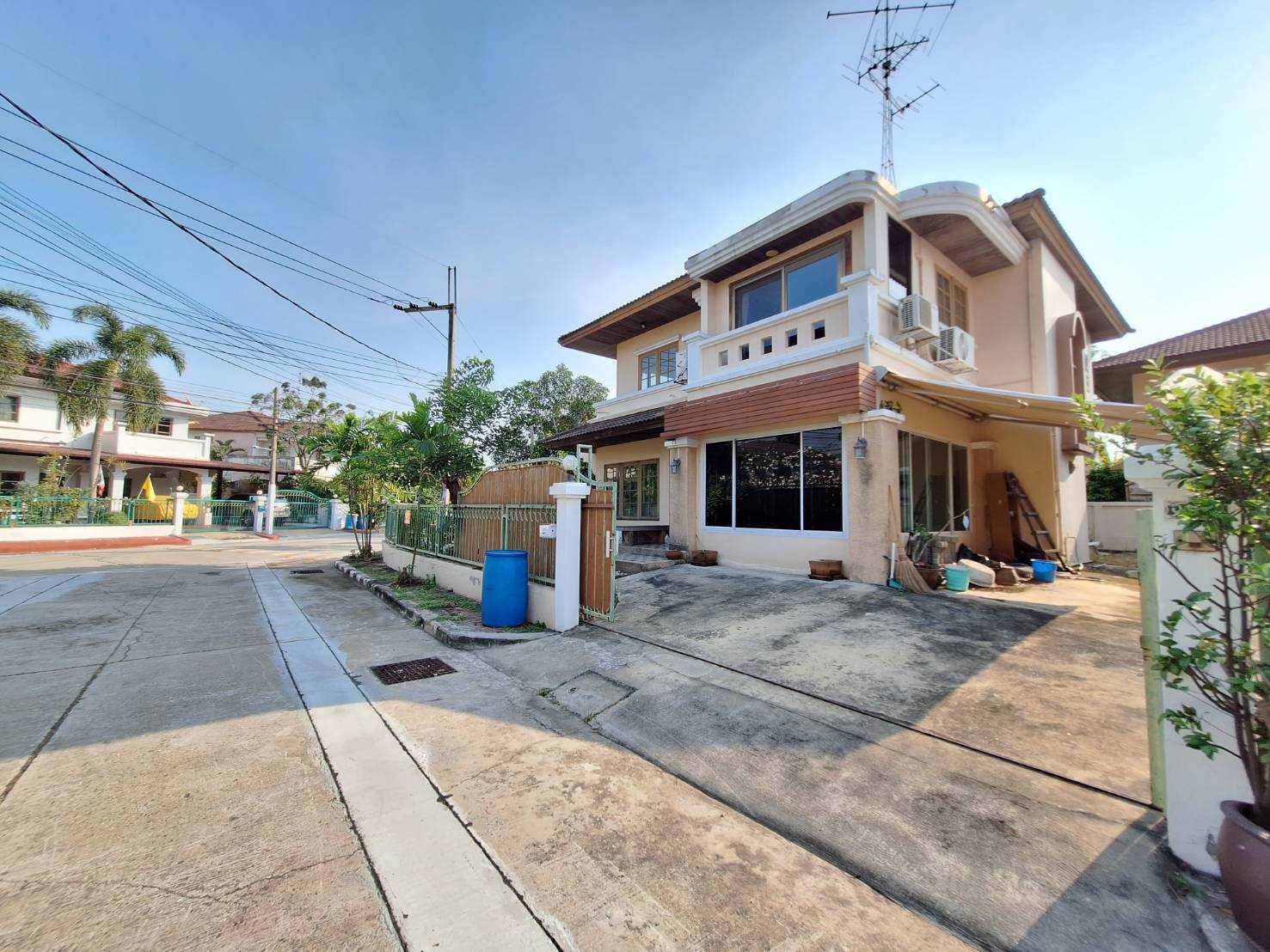 ขายด่วนบ้านเดี่ยว 2 ชั้น หมู่บ้านล้วนพฤกษาเลควิลล์ (N.1219)