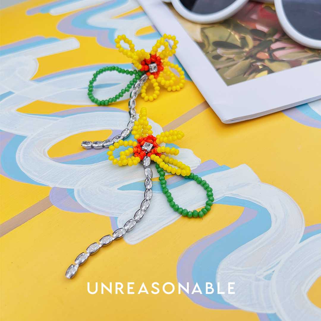 ต่างหูดอกไม้ สีเหลือง เพชร CZ ต่างหูคลิป ต่างหูก้านเงินแท้ น้ำหนักเบา UA0808-02 Unreasonable Accessories