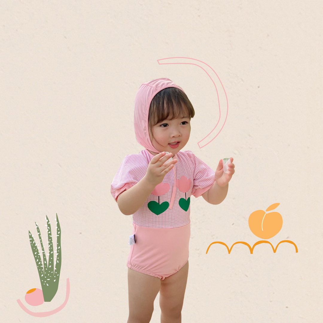 ชุดว่ายน้ำเด็กหญิงแขนสั้น วันพีซ พร้อมหมวก กันแดด กันยูวี พร้อมส่ง ลายดอกไม้ สีพาสเทล