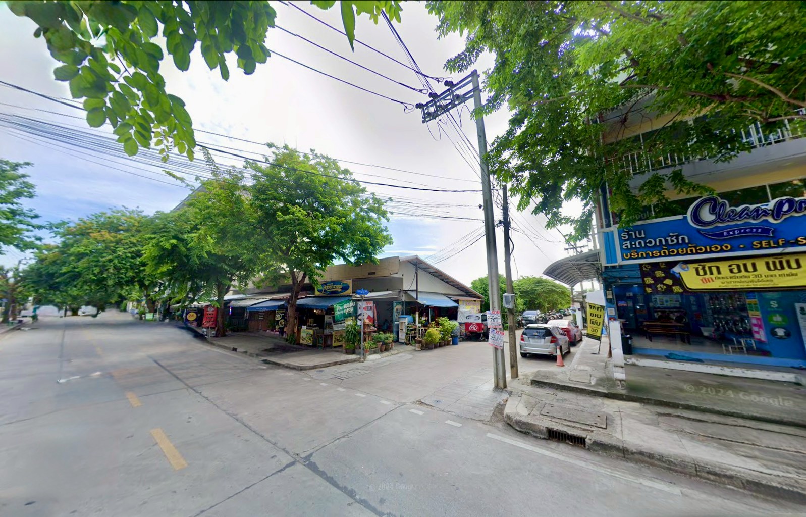 ขายที่ดินเปล่า 1-1-77 ตารางวา ลาดพร้าว 107 แยก 30 (90,000/วา) ใกล้ตลาดแฮปปี้แลนด์ (N.1871)