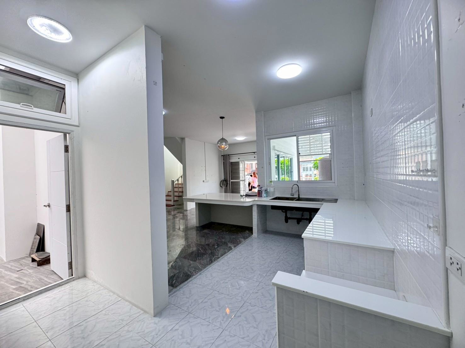 ขายบ้านเดี่ยว หมู่บ้าน บ้านฟ้าลากูน คลอง 2 ต่อเติมเต็มพื้นที่ (N.1909)