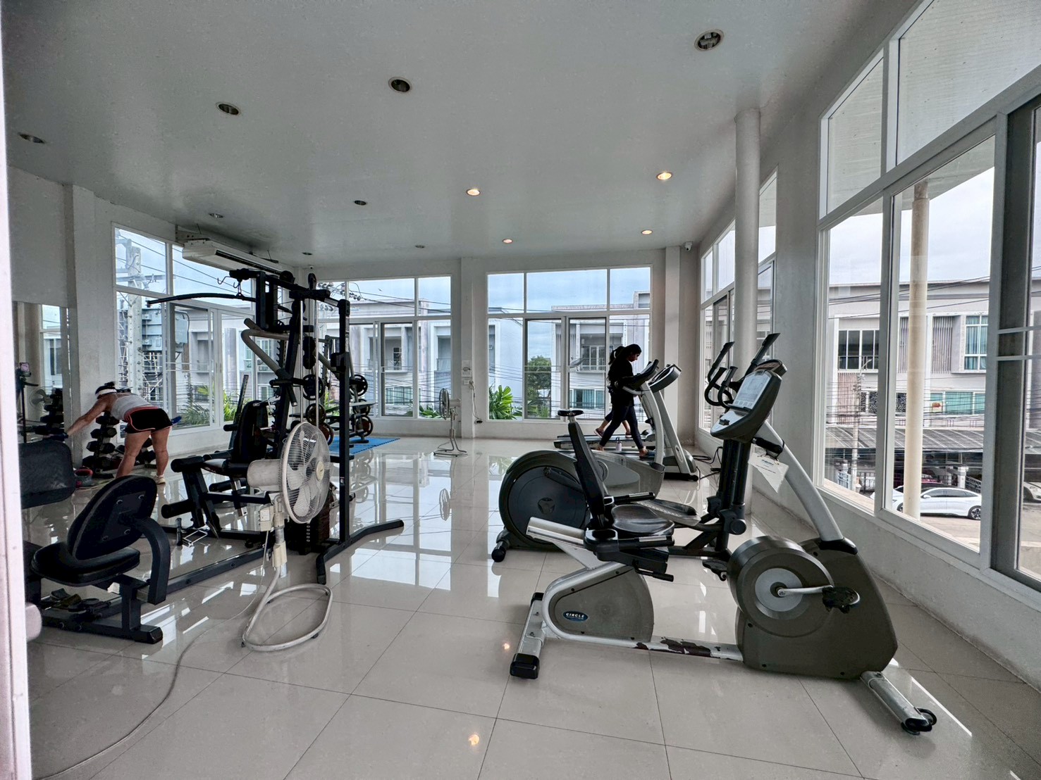 ขายทาวน์โฮม หมู่บ้านดิเอ็กซ์คลูซีฟ พัฒนาการ44 (The Exclusive-Pattanakarn44) ใกล้ APL หัวหมาก (N.1915)