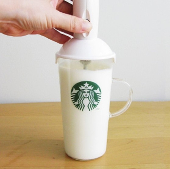 Starbucks milk 𝗙𝗼𝗮𝗺𝗲𝗿 and 𝗖𝘂𝗽 เครื่องตีฟองนม ขนาด 350 ml.