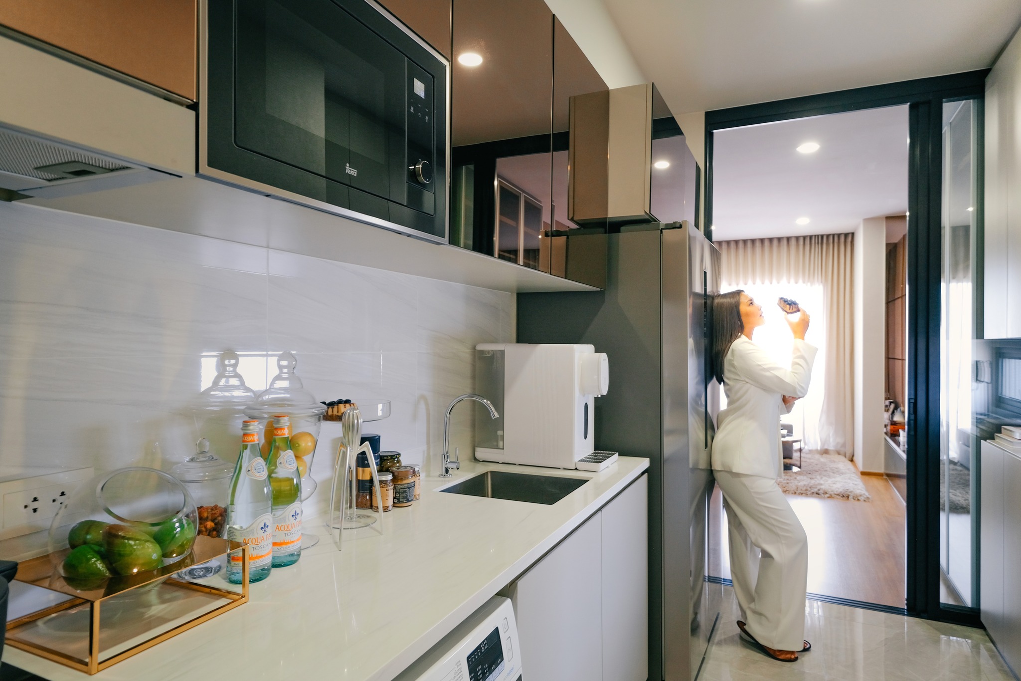 Cloud Thonglor–Phetchaburi Condominium Experience and prove for yourself the true value of location, luxury, and lifestyle — a high-end condominium offering over 4,000 sq.m. of full-facility common areas, the most comprehensive in this district.