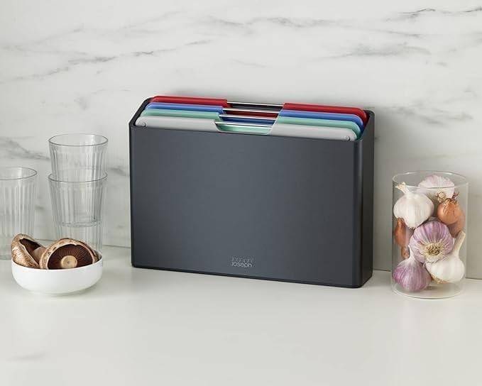 Joseph Joseph folio boards with storage case ชุดเขียง 4 ชิ้นพร้อมที่เก็บเขียง 4 อัน 4 สี
