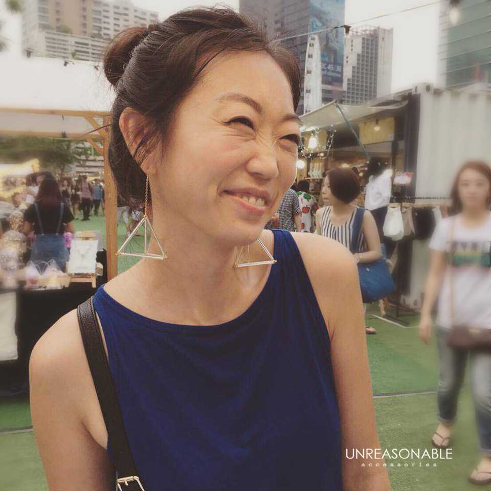 ต่างหูพีรามิด สีเงิน ต่างหูก้านเงินแท้ น้ำหนักเบา สวยใส่สบาย UA0010-01 Unreasonable Accessories