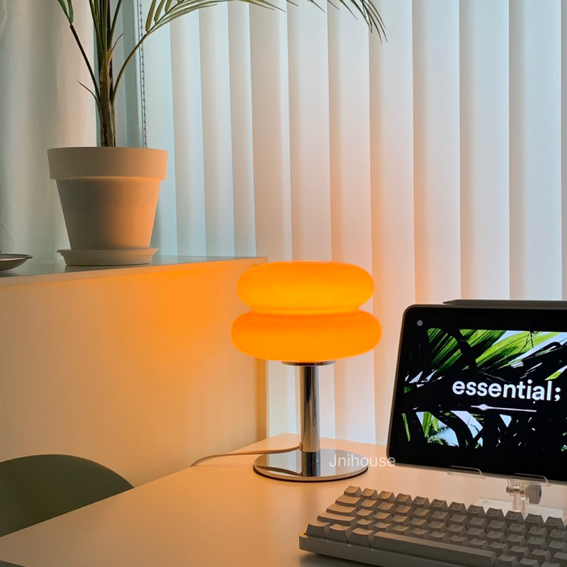 [พร้อมส่ง] Jnihouse : โคมไฟพาสเทล Pastel Lamp