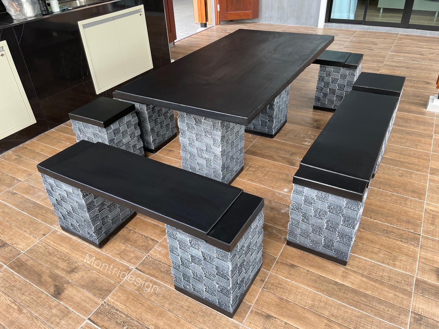 ชุดโต๊ะเก้าอี้สนาม โต๊ะปูนสนาม โต๊ะชุดในสวน ชุด 10 ที่นั่ง ชุดโต๊ะเก้าอี้ปูนสนาม