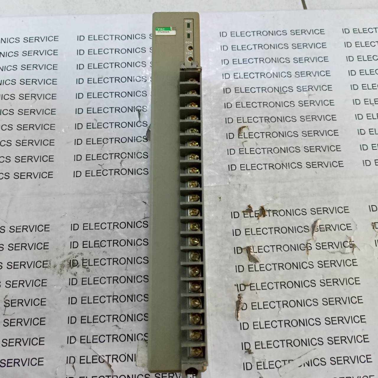 PLC " FUJI " MODEL : FTU 502A