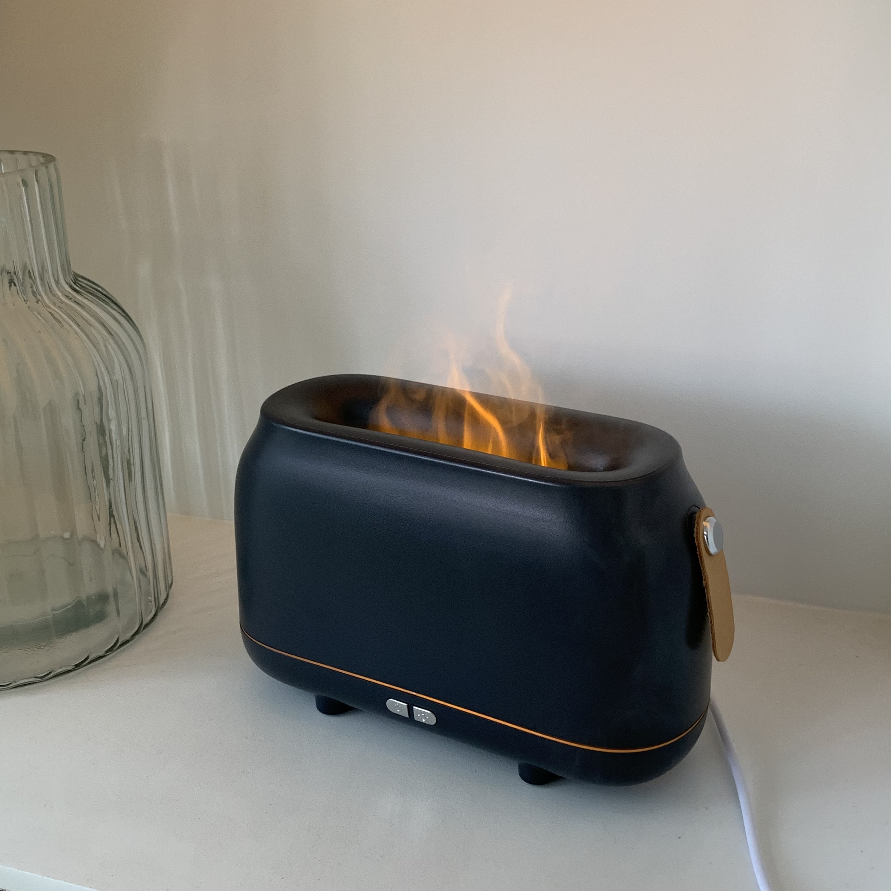 [พร้อมส่ง] Jnihouse : Lava Aroma Diffuser เครื่องพ่นไอน้ำ