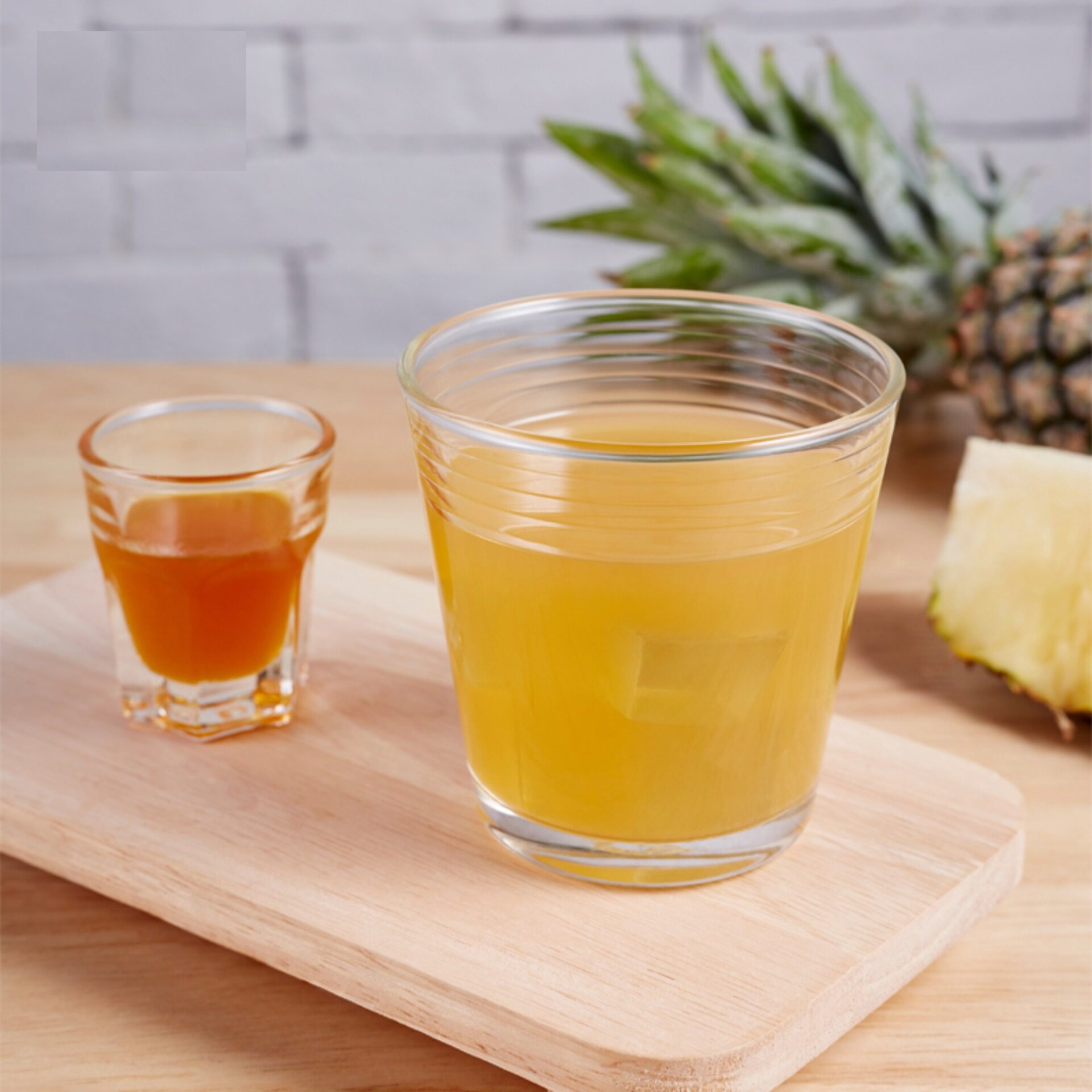 P10423 แก้วใส 9 ออนซ์ (7.2*7.2*8.2 cm) No.125509 ขายยกลัง (ราคาส่งต่อ 1 ลัง: 6 โหล:72 ใบ)