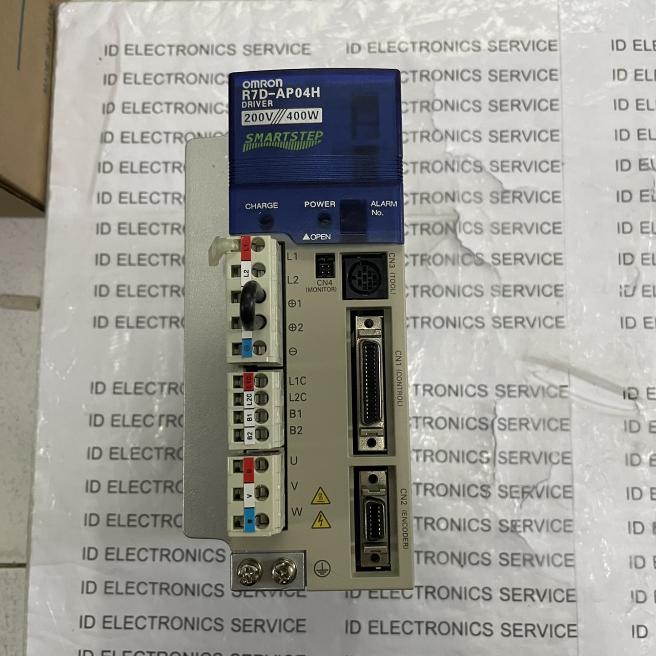 หา R7D-AP04H SERVO DRIVE "OMRON"