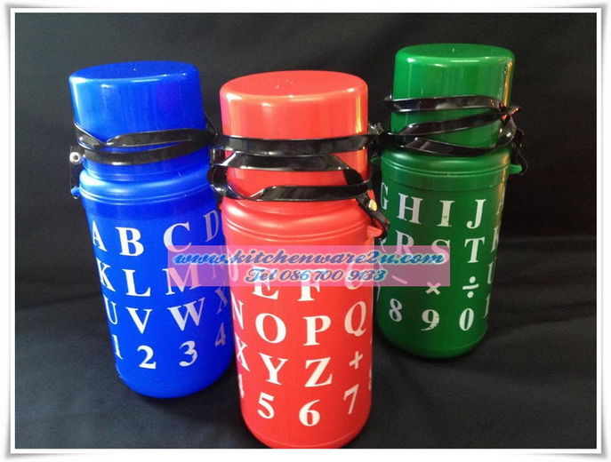 P04815 กระติกน้ำนักเรียน พร้อมสายสะพาย No.012D ราคาส่งต่อ 1 โหล : 12 ใบ