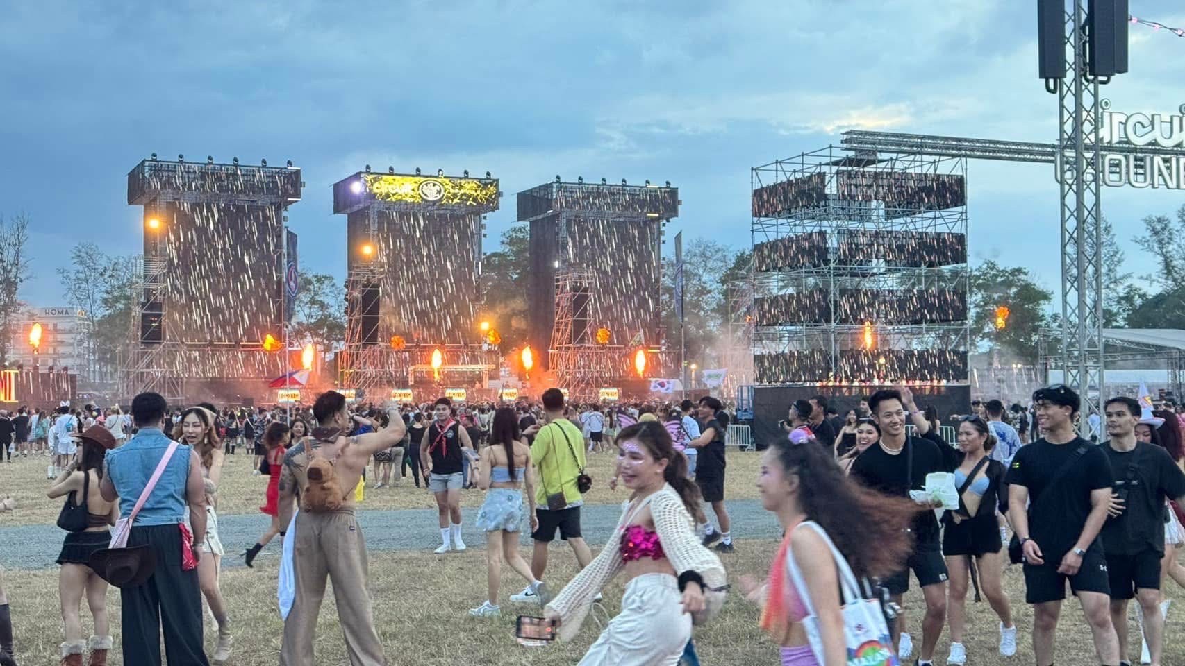 รถสุขาเคลื่อนที่พัฒนาการ