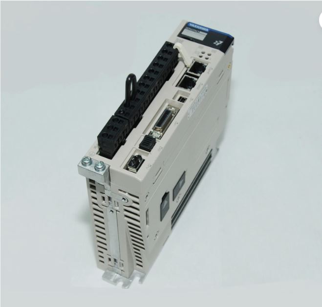 SGD7S-R90AA0A SERVO DRIVE "YASKAWA"
