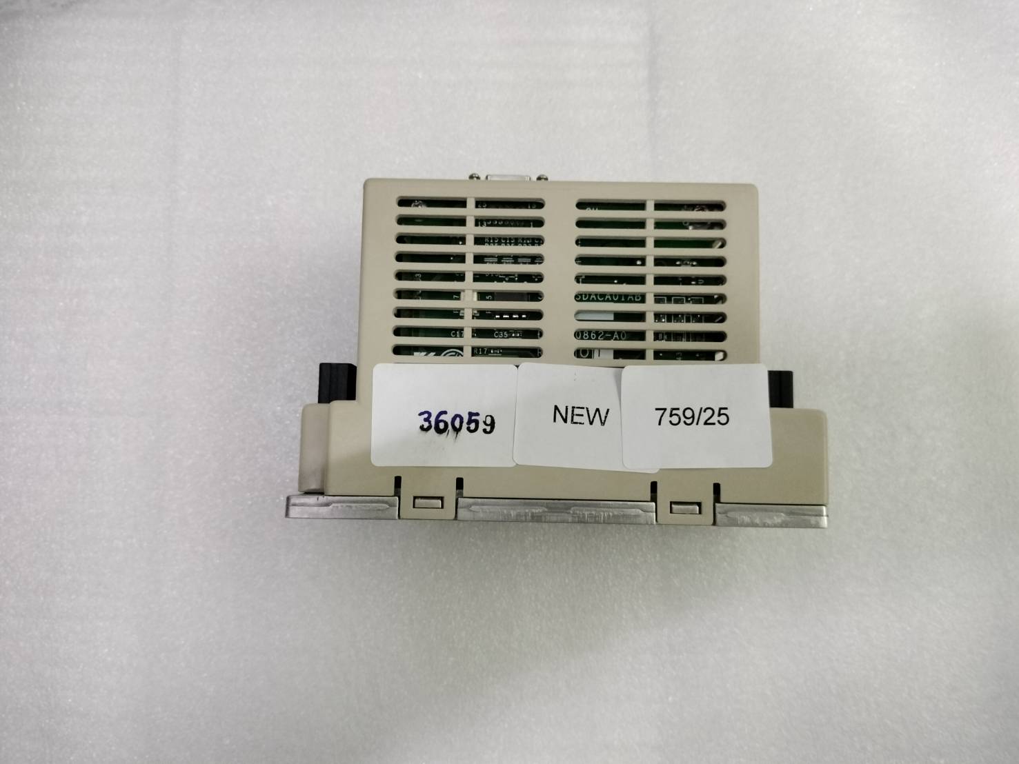 DRIVE SGDR-SDA140A01B "YASKAWA"