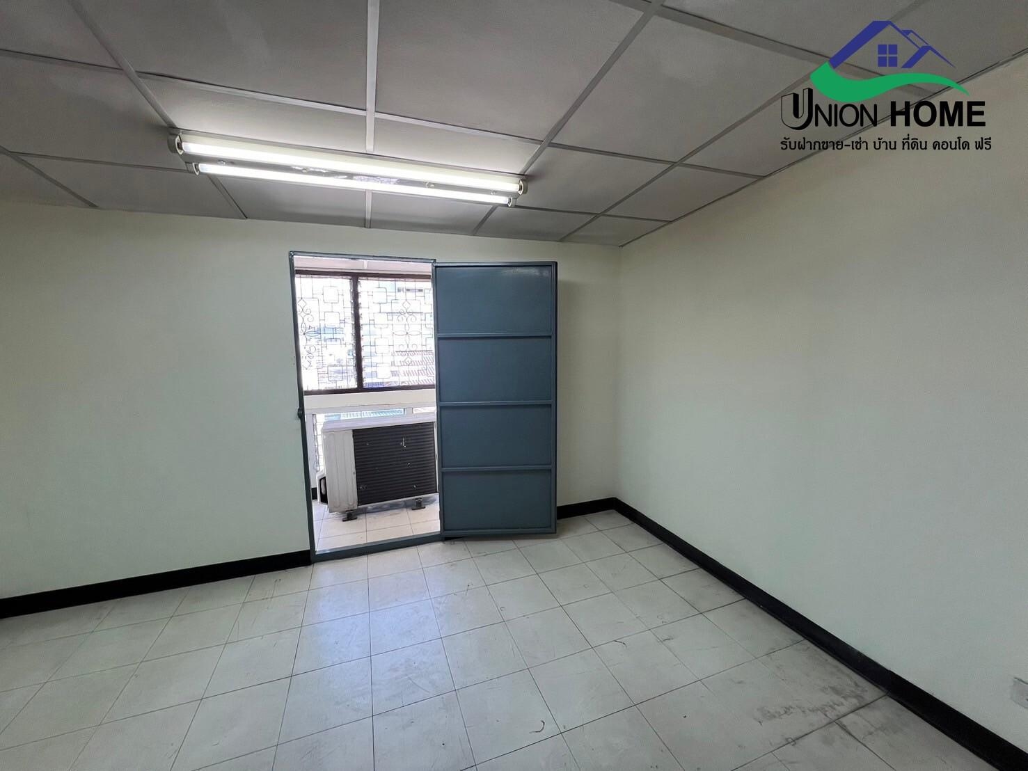 ขายอาคารพาณิชย์ 2 คูหา 3.5ชั้น-ดาดฟ้า หมู่บ้านเสรี ซอยอ่อนนุช70/1 (N.1389)