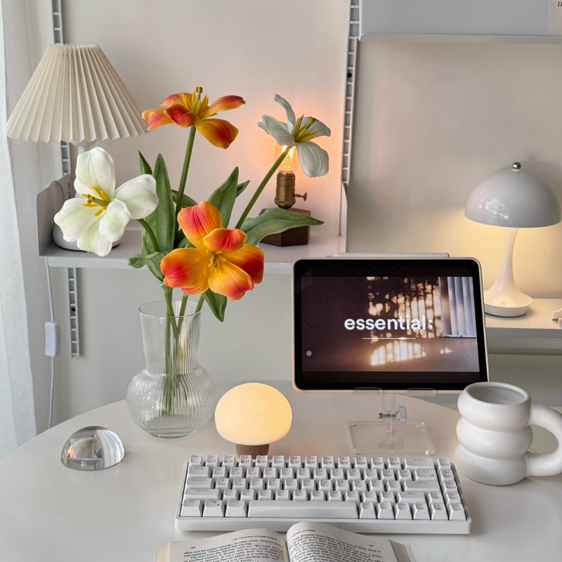 [พร้อมส่ง] Jnihouse : Blooming Tulip ดอกไม้ประดิษฐ์ ดอกทิวลิป