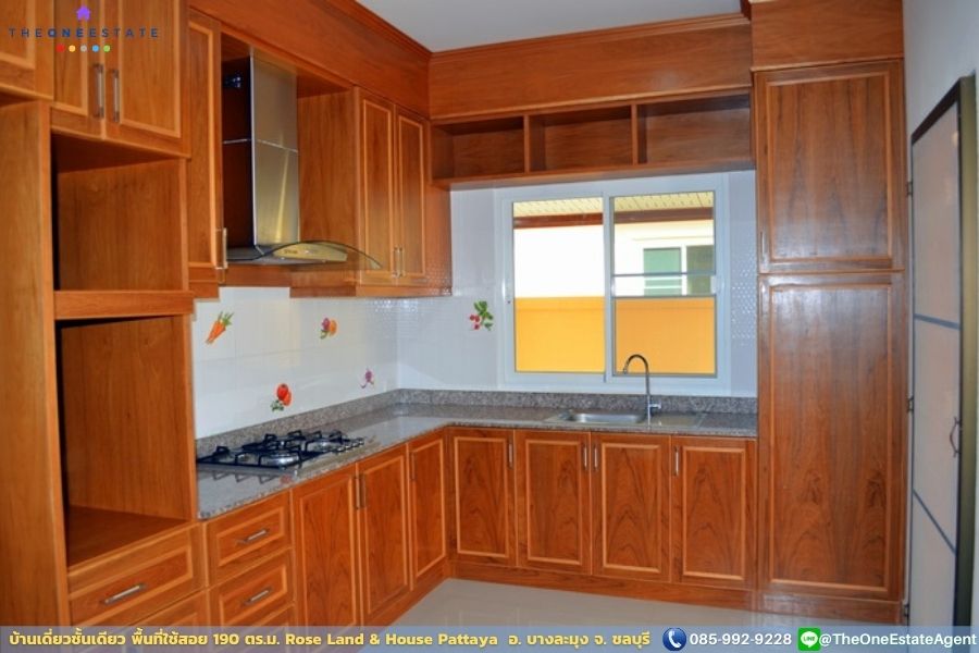 📣 บ้านเดี่ยวพัทยาหลังมุม Rose Land and House หน้าบ้านหันทางทิศใต้ลมเย็นตลอดปี บรรยากาศร่มรื่น เงียบสงบ ส่วนตัว เฟอร์นิเจอร์บิวท์อิน The Best ! | โทร. 085-992-9228