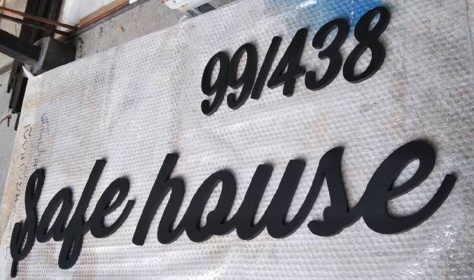 #อักษรพาสวู๊ดไดคัททำสี