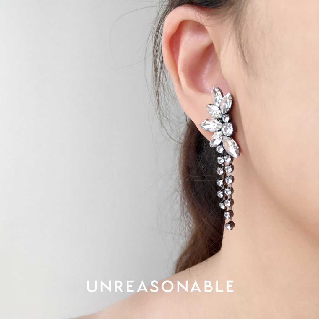 ต่างหู Crystal ต่างหูคลิป ต่างหูก้านเงินแท้ น้ำหนักเบา สวยใส่สบาย UA0726-01 Unreasonable Accessories