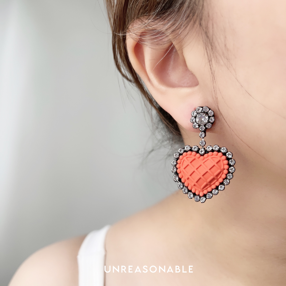 ต่างหูหัวใจ Drop Earrings สำเนา สำเนา สีส้ม ต่างหูคลิป ต่างหูก้านเงินแท้ UA0943-03 Unreasonable Accessories