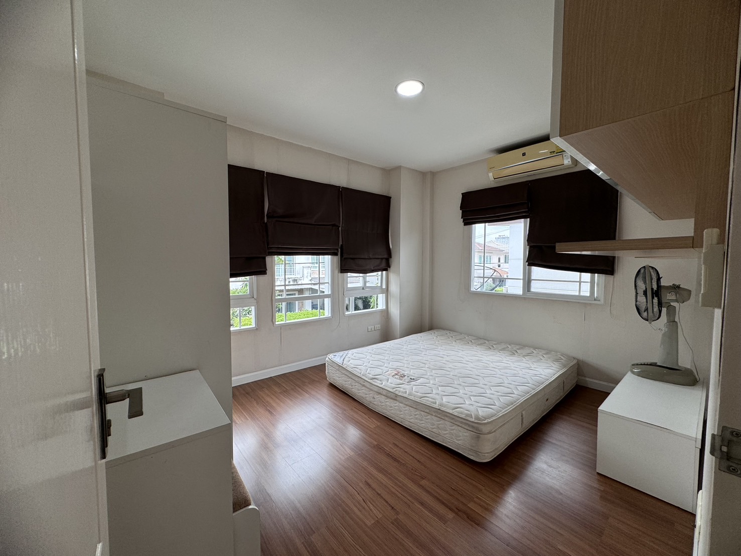 ให้เช่าบ้านเดี่ยวหมู่บ้านมัณฑนาพระรามเก้า-ศรีนครินทร์ (N.1250)