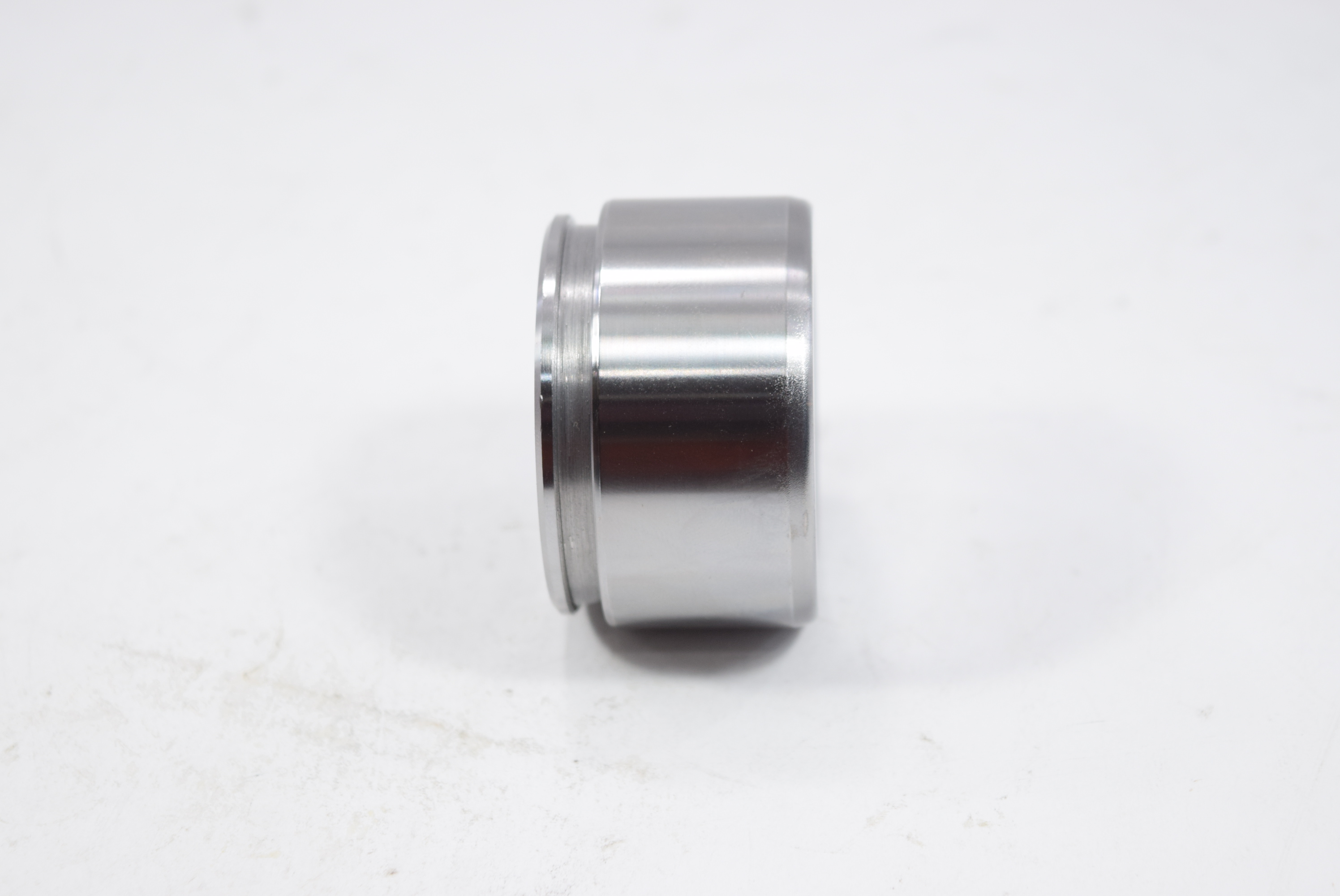 ลูกสูบดิสเบรค TOYOTA HZJ105 / ตัวหน้า โตโยต้า / 3PD-3813 / 47732 - 60010 ขนาด วงนอก 51.00 / สูง 31.00 (จำนวน 1 ชิ้น) (CALIPER PISTON)