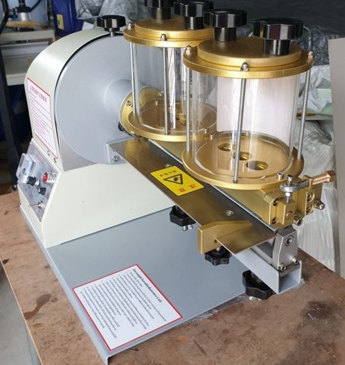 เครื่องทากาวยาง Rubber Glue Machineลูกกลิ้ง 30ซม.